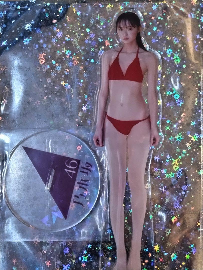 Amazon.co.jp: 乃木坂46遠藤さくらさん水着アクスタ : おもちゃ